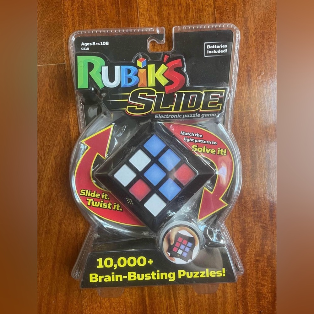 NWT Rubiks cube slide Electronic Puzzle Game Light & Sound toy Gift New